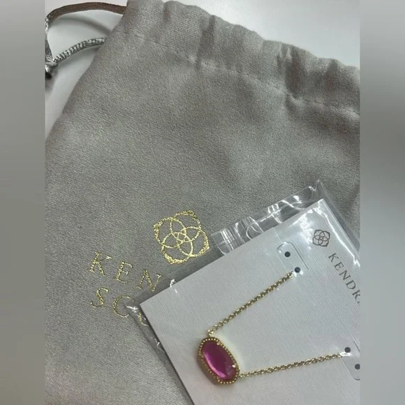 NWT Elisa gold pendant necklace in Azalea illusion - Picture 2 of 2